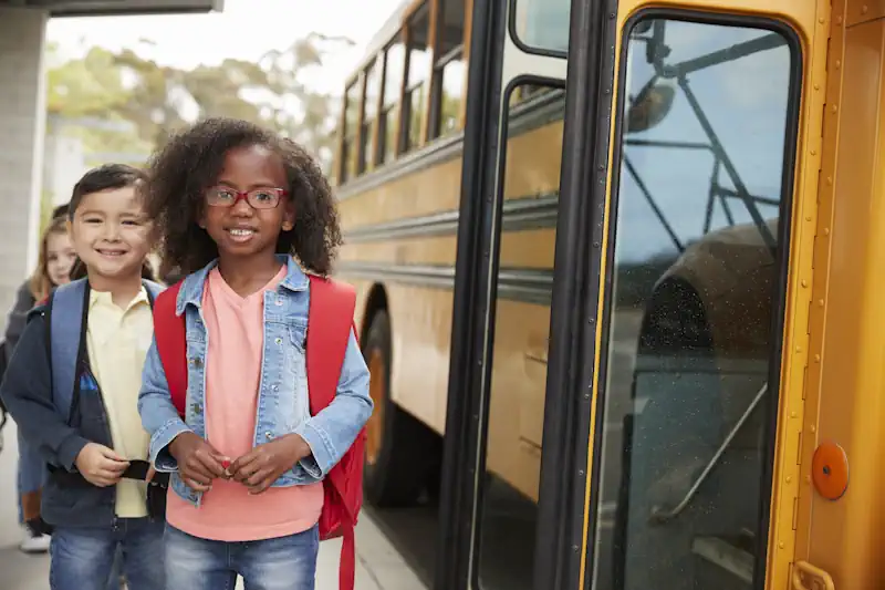 Why School Bus Driving in Tennessee is a Perfect Fit for Veterans and Retirees
